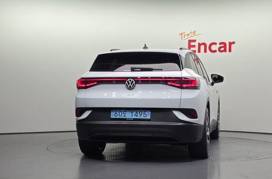 Volkswagen ID.4 Pro — пробег 13 979 км — фото 4 из 5