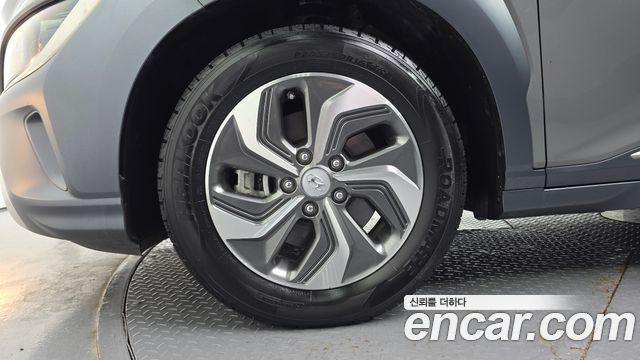 Hyundai Kona Modern — пробег 145 353 км — фото 5 из 5
