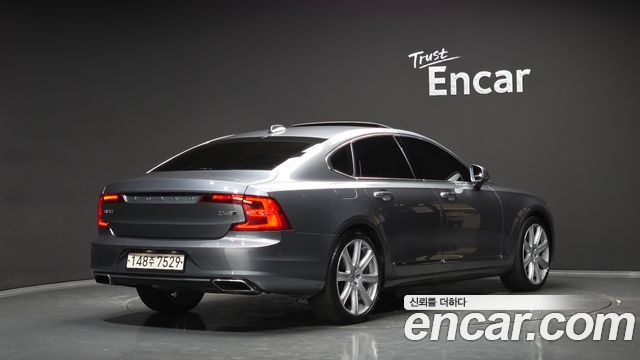 Volvo S90 D5 AWD Inscription — пробег 34 101 км — фото 2 из 5