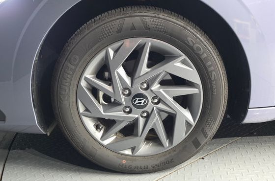 Hyundai AVANTE 1.6 Modern — пробег 8 062 км — фото 5 из 5