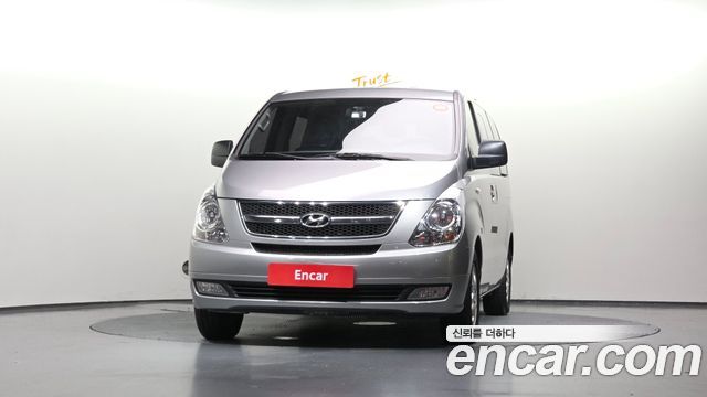 Hyundai Starex 11-Seater Wagon CVX Premium — пробег 86 061 км — фото 3 из 5