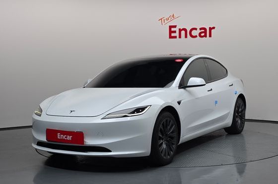 Tesla Model 3 RWD — пробег 40 445 км — фото 1 из 5