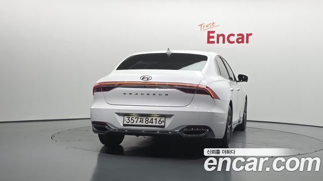Hyundai Grandeur из Кореи Encar