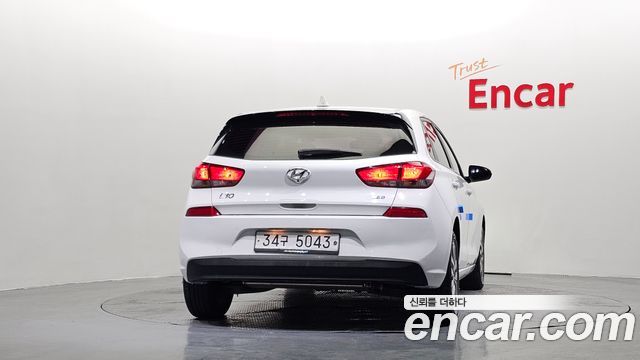 Hyundai i30 Diesel 1.6 Smart — пробег 90 632 км — фото 4 из 5