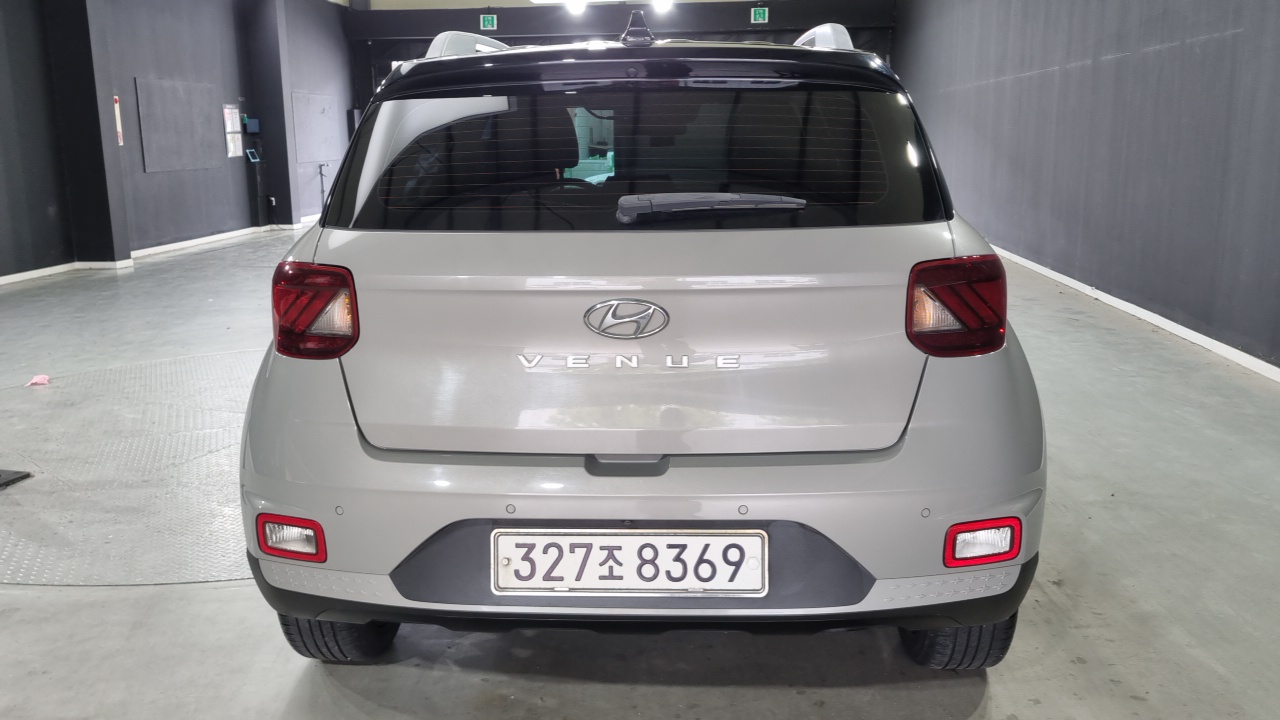 Hyundai Venue 1.6 Flux — пробег 128 831 км — фото 4 из 5