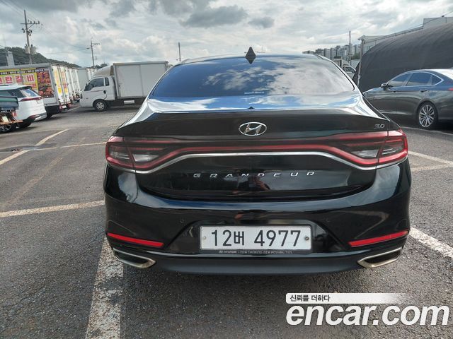 Hyundai Grandeur из Кореи Encar
