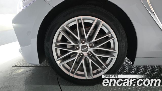 Genesis G70 из Кореи Encar