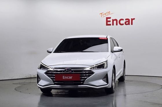 Hyundai AVANTE 1.6 Smart — пробег 77 041 км — фото 3 из 5