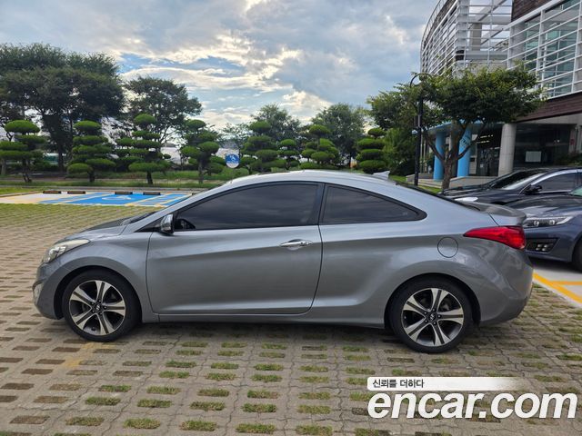 Hyundai AVANTE 2.0 GDi Premium Standard — пробег 114 385 км — фото 5 из 5