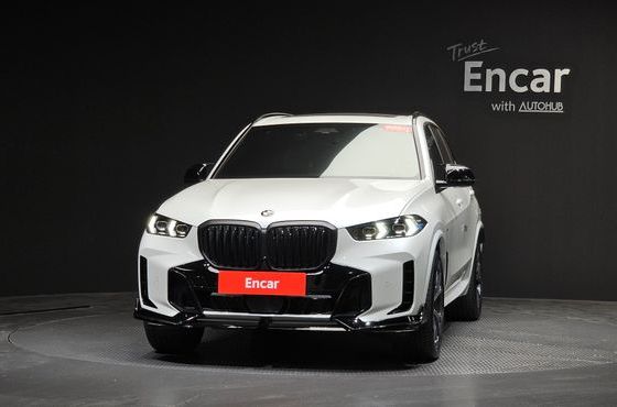 BMW X5 xDrive 40i M Sport — пробег 7 320 км — фото 3 из 5