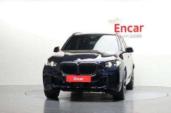 BMW X5 xDrive 40i M Sport — пробег 4 031 км — фото 3 из 5