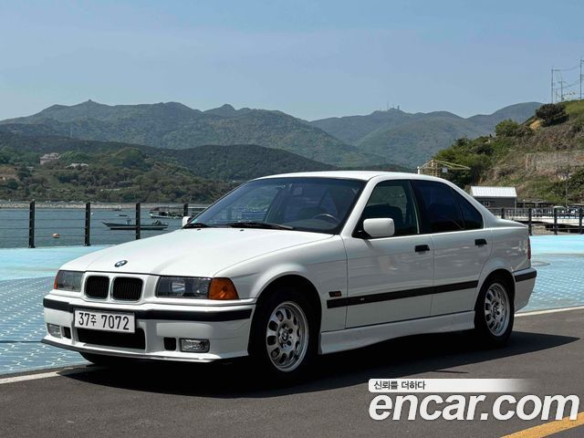 BMW 3-Series из Кореи Encar