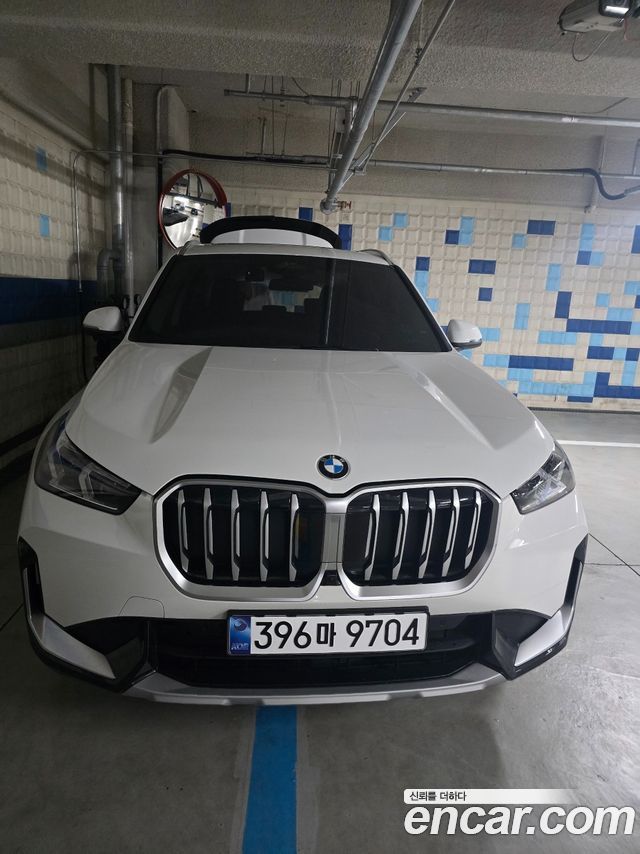 BMW X1 sDrive 18d xLine — пробег 14 000 км — фото 1 из 5