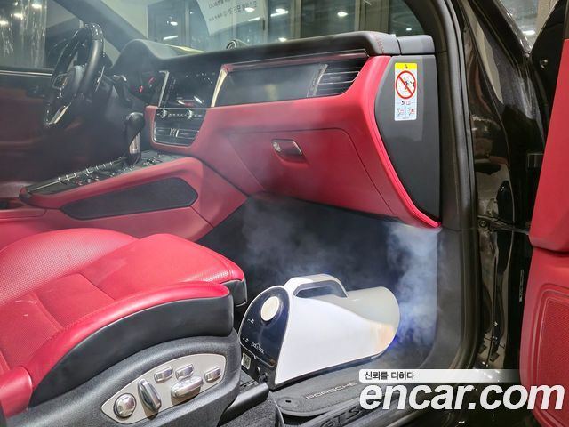 Porsche Macan из Кореи Encar