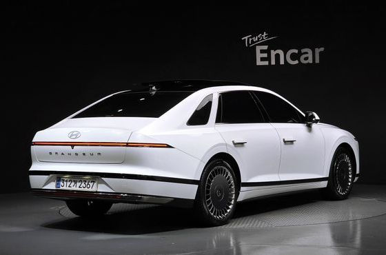 Hyundai Grandeur Calligraphy — пробег 22 419 км — фото 2 из 5