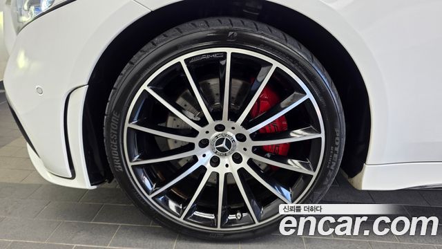 Mercedes-Benz CLS-Class CLS400d 4MATIC AMG Line — пробег 165 507 км — фото 5 из 5
