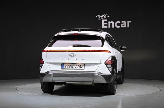 Hyundai Kona Inspiration — пробег 23 805 км — фото 4 из 5
