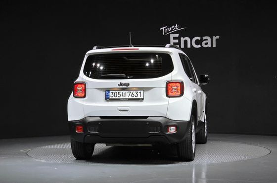 Jeep Renegade 1.3 Longitude — пробег 46 046 км — фото 4 из 5
