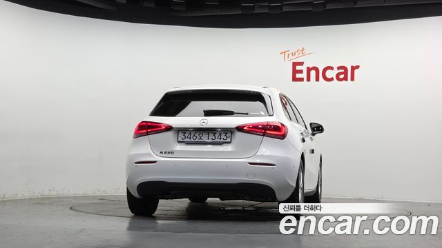Mercedes-Benz A-Class из Кореи Encar