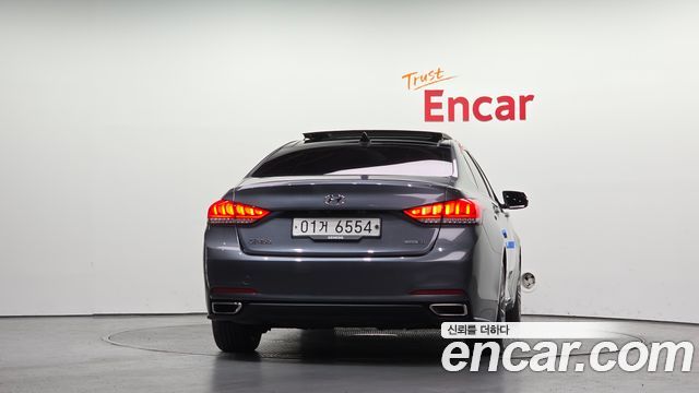 Hyundai Genesis из Кореи Encar