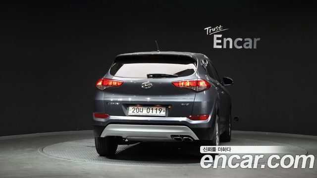 Hyundai Tucson Diesel 2.0 2WD Style Special — пробег 126 112 км — фото 4 из 5