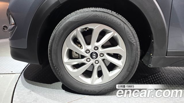Hyundai Tucson Diesel 2.0 2WD Style Special — пробег 126 112 км — фото 5 из 5