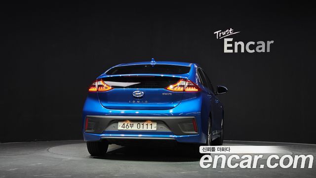 Hyundai Ioniq из Кореи Encar