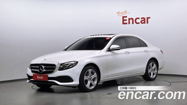Mercedes-Benz E-Class E220d 4MATIC Avantgarde — пробег 258 854 км — фото 1 из 5