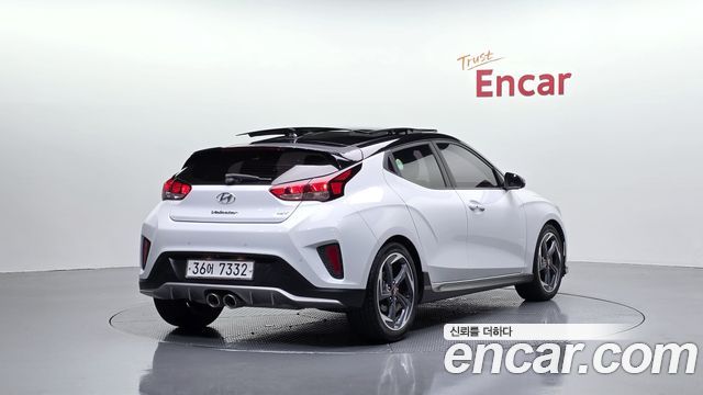 Hyundai Veloster 1.6 Turbo Sport — пробег 66 784 км — фото 2 из 5