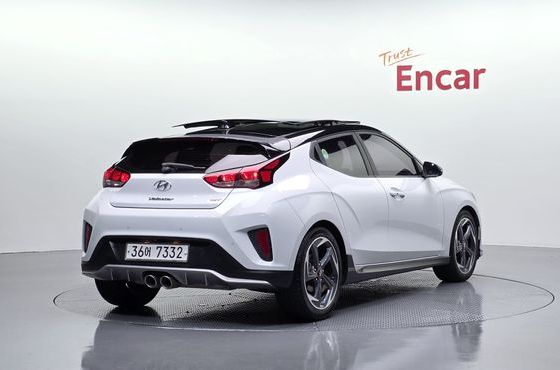Hyundai Veloster 1.6 Turbo Sport — пробег 66 784 км — фото 2 из 5