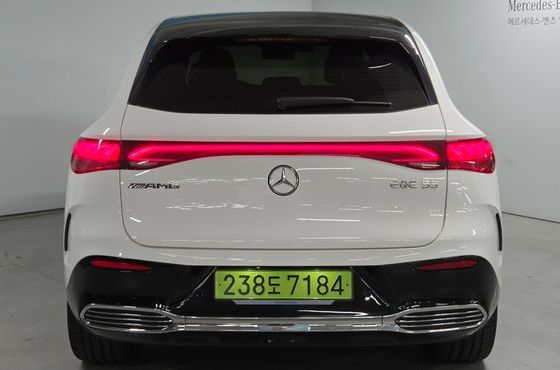 Mercedes-Benz EQE EQE53 AMG 4MATIC+ — пробег 5 500 км — фото 4 из 5