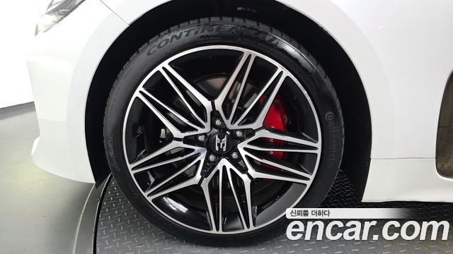 Kia Stinger из Кореи Encar