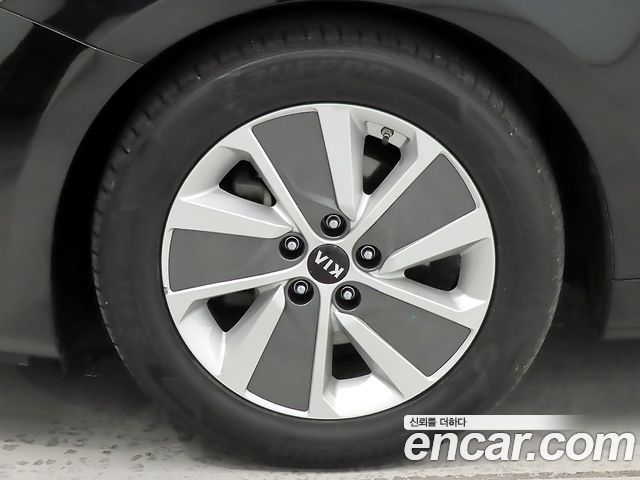Kia K7 из Кореи Encar