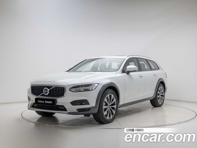 Volvo V90 B5 Ultra AWD — пробег 5 058 км — фото 1 из 5