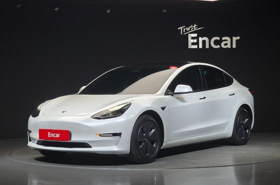 Tesla Model 3 Long Range AWD — пробег 62 549 км — фото 1 из 5