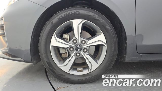 Kia K3 из Кореи Encar