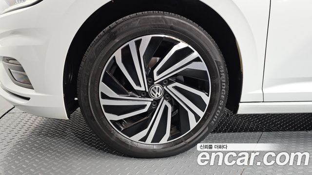 Volkswagen Jetta из Кореи Encar