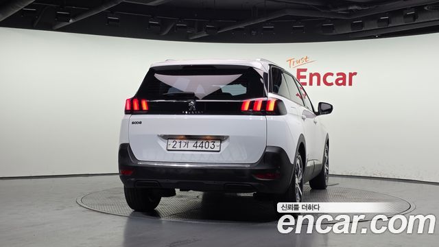 Peugeot 5008 из Кореи Encar