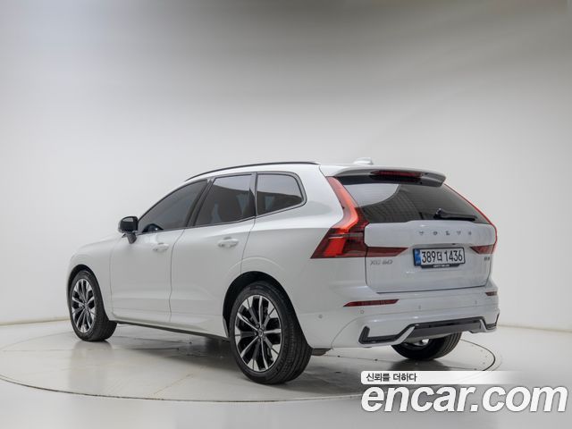Volvo XC60 B5 Ultra Bright Air Sus — пробег 8 493 км — фото 2 из 5