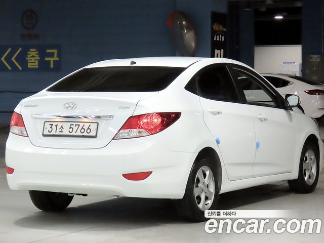 Hyundai Accent из Кореи Encar