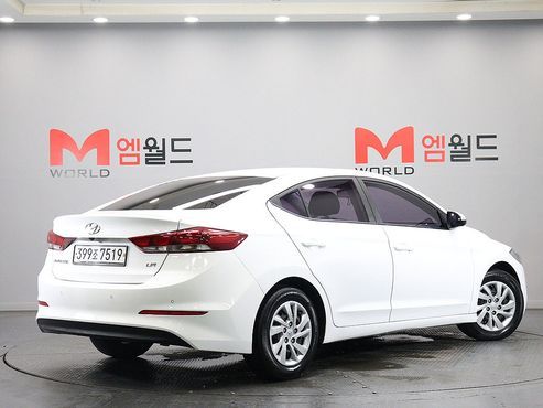 Hyundai AVANTE 1.6 LPI Style (Rental Car) — пробег 92 125 км — фото 3 из 5