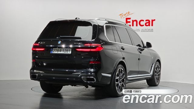 BMW X7 xDrive 40i M Sport 7STR — пробег 38 953 км — фото 2 из 5