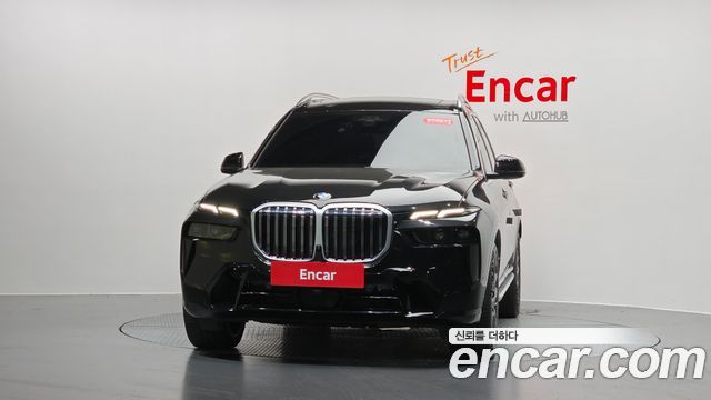 BMW X7 xDrive 40i M Sport 7STR — пробег 38 953 км — фото 3 из 5