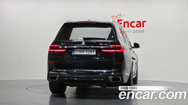 BMW X7 xDrive 40i M Sport 7STR — пробег 38 953 км — фото 4 из 5