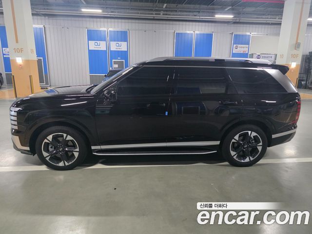 Hyundai Palisade HEV 2.5T 4WD 9-Seater Prestige — пробег 5 600 км — фото 3 из 5