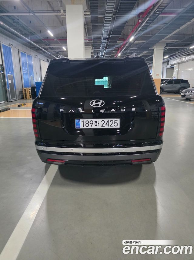 Hyundai Palisade HEV 2.5T 4WD 9-Seater Prestige — пробег 5 600 км — фото 4 из 5