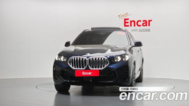 BMW X6 xDrive40i M Sport — пробег 11 923 км — фото 3 из 5