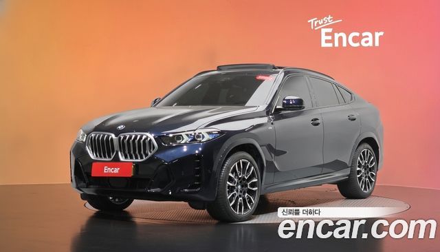 BMW X6 xDrive40i M Sport — пробег 11 923 км — фото 1 из 5