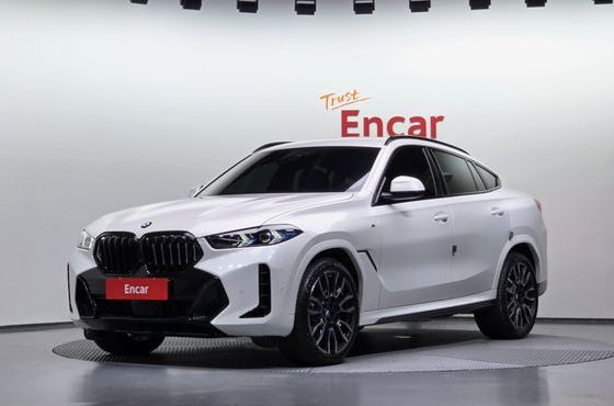 BMW X6 xDrive40i M Sport — пробег 3 570 км — фото 1 из 5