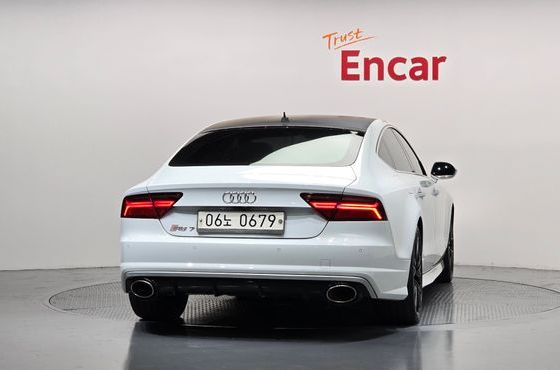 Audi A7 55 TDI Quattro Premium 4G — пробег 139 603 км — фото 4 из 5
